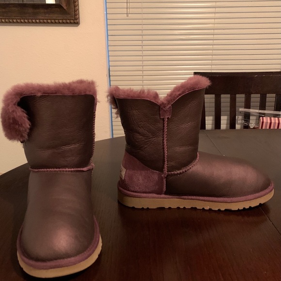 Purple Bailey Button UGG Boots Size 6 - Picture 6 of 11